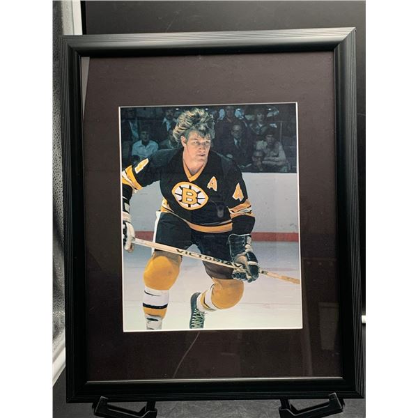 BOBBY ORR - NHL FRAMED PICTURE, ITEM SIZE IS 12.5" X 15", PROFESSIONALLY FRAMED AND MATTED, READY TO