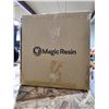 Image 3 : Magic Resin | Epoxy Resin Kit for Art & Craft | 1 Gallon (3.78 L) 128oz | UV Resistant & Odorless | 