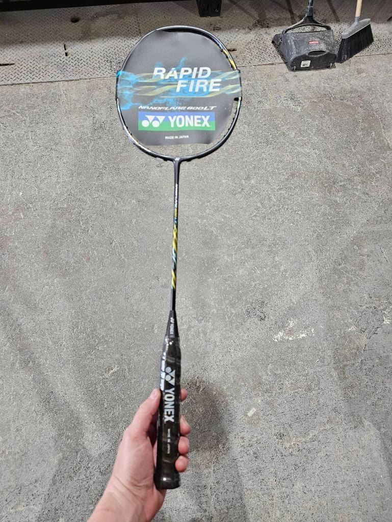 Yonex Rapid Fire Badminton Racket With Soft Case