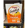 Image 1 : Pepperidge Farm Goldfish Cheddar Baked Snack Crackers 1.64 kg