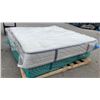 Image 3 : Skid of 2 King Size Kingsdown Mattresses