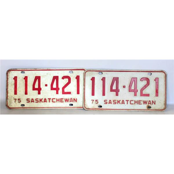 1975 MATCHING SASKATCHEWAN LICENSE PLATES