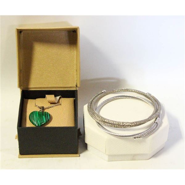 PAIR OF BRACELETS + FAUX MALACHITE HEART PENDANT