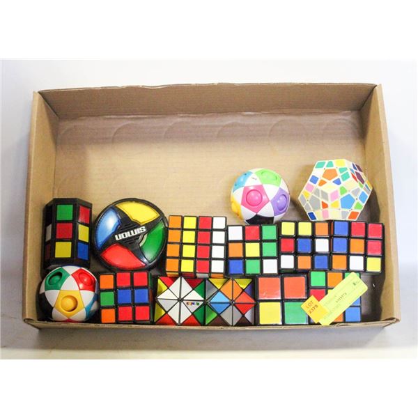 RUBIKS CUBES