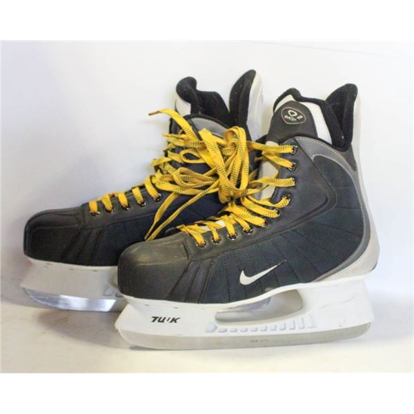 NIKE MENS ICE SKATES SIZE 11