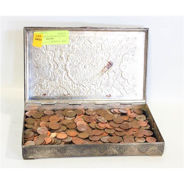 COLLECTORS' METAL BOX OF PENNIES