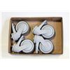 Image 1 : LOT OF TENTE  CASTERS