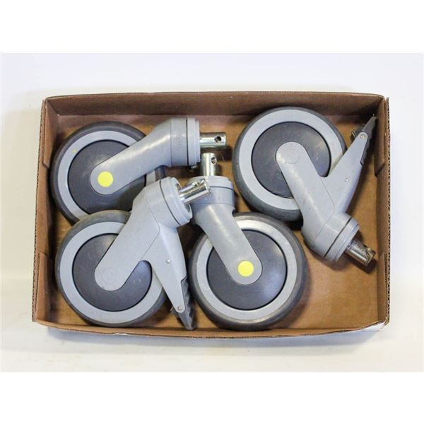 LOT OF TENTE 125X32 CASTERS