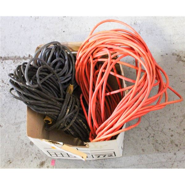 LOT OF ALL PURPOSE EXTENSION CHORDS