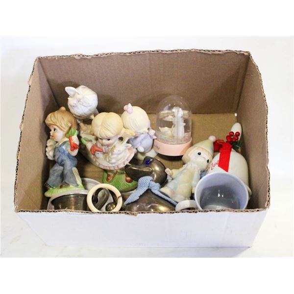 LARGE LOT OF 1970S-1980S PRECIOUS MOMENTS
