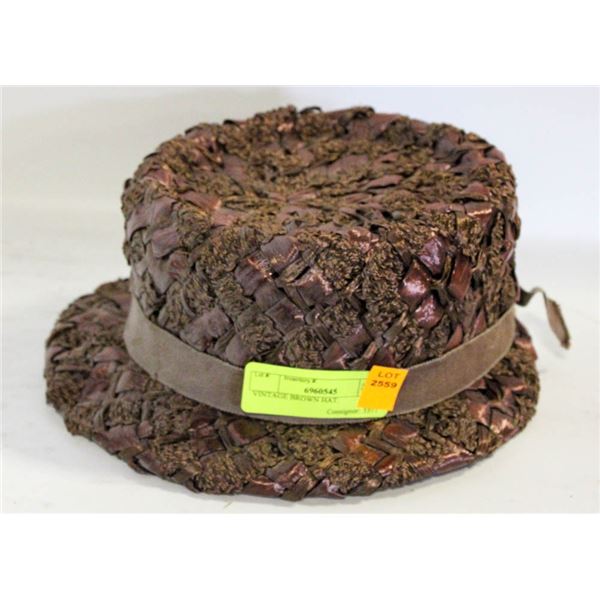 VINTAGE BROWN HAT.