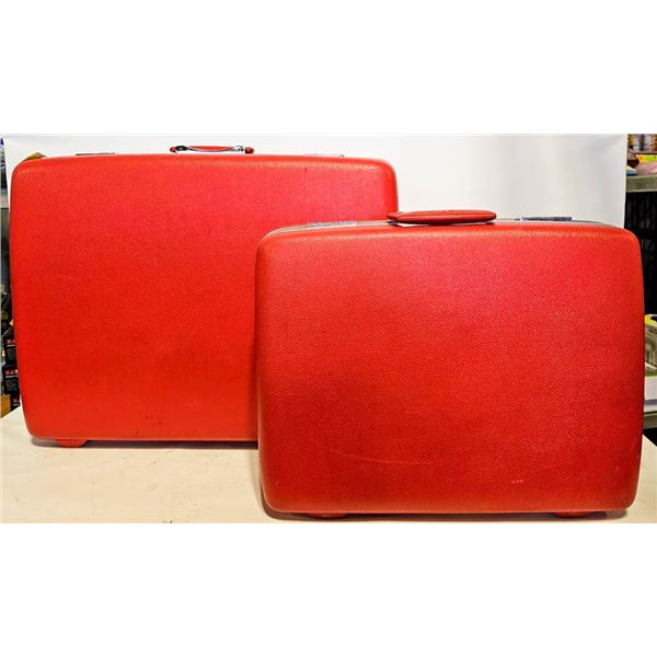 LOT OF 2 SAMSONITE SATURN HARD SHELL SUITCASES;