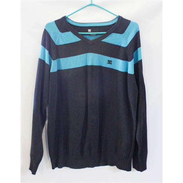 MENS XL DC SWEATER