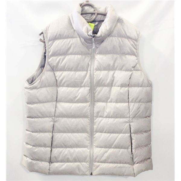 EDDIE BAUER WOMENS VEST XL