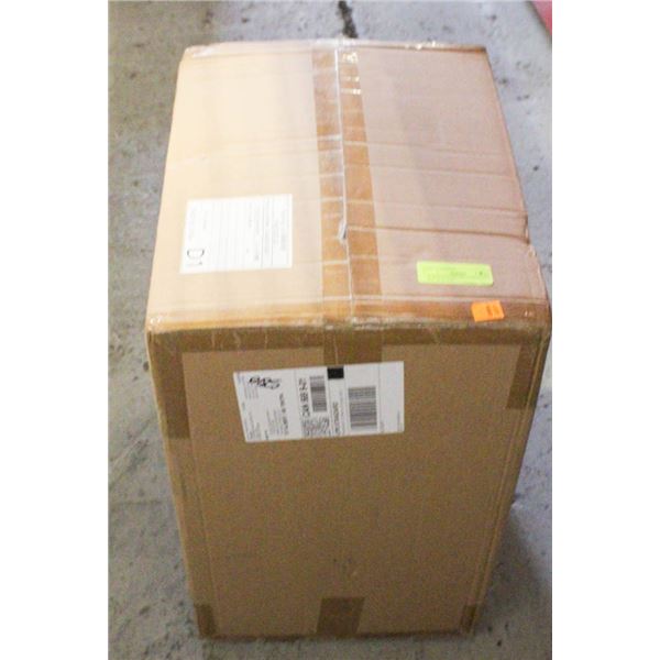 DE MATTING PET BRUSHES BRAND NEW 40 IN BOX