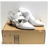 Image 1 : NEW EASY STREET LADIES SILVER- ALIVE 5 HEELS