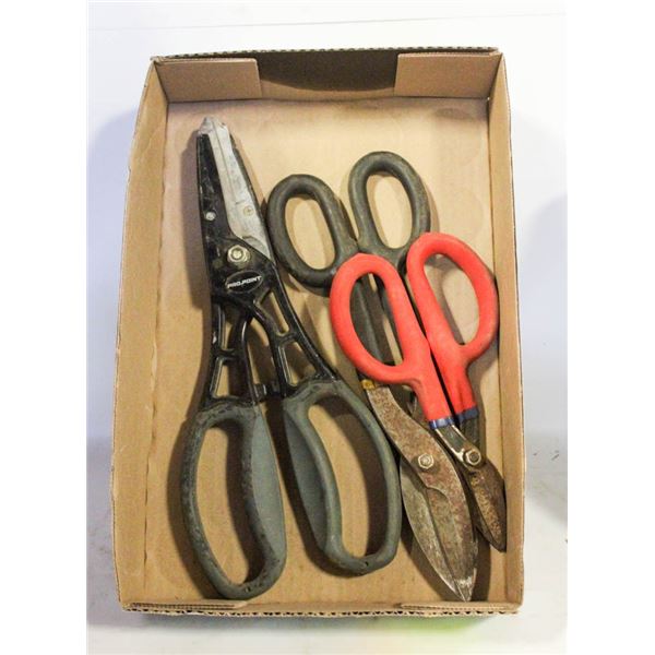 FLAT OF LARGE SHEARS ETC