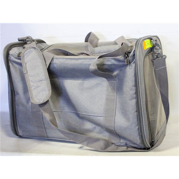 MEDIUM SIZE SOFT PET CARRIER