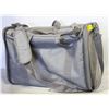 Image 1 : MEDIUM SIZE SOFT PET CARRIER