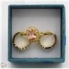 Image 1 : SET OF GOLDEN-TONED RING SZ 7 AND DOUBLE ROW