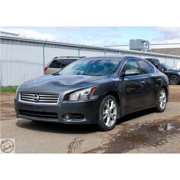 2014 NISSAN MAXIMA