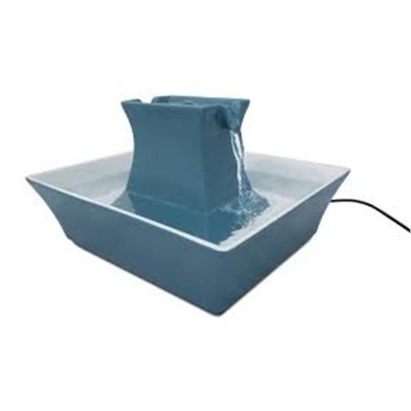 NEW WITH BOX PETSAFE PAGODA 70 OZ CERAMIC PET FOUN