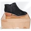 Image 1 : NEW AMAZON ESSENTIALS 11 202406 U03LM AOLA BLACK