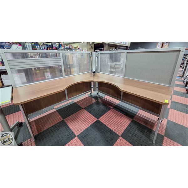 COLLAPSIBLE CORNER DESK ON WHEELS H-52" W-72.5"
