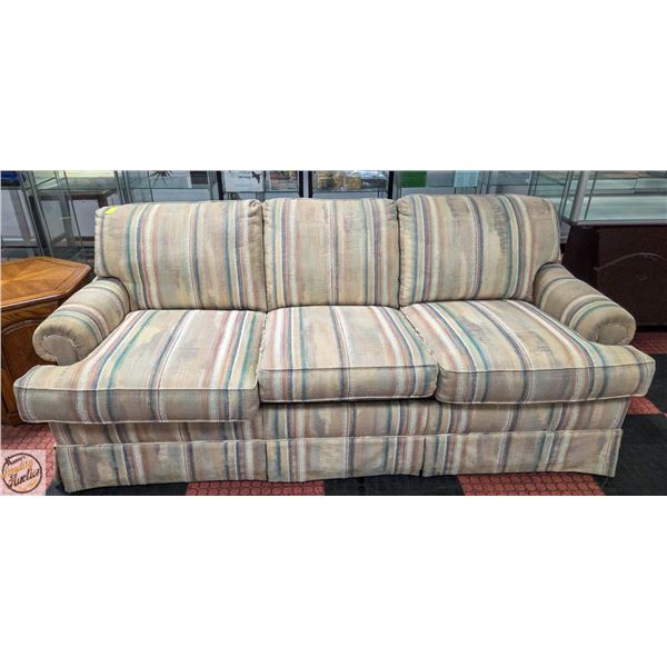 BARRYMORE VINTAGE SOFA HIDE-A-BED