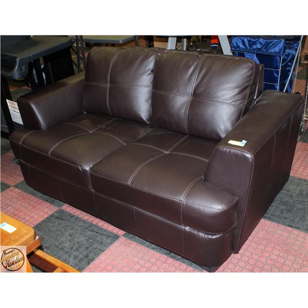 LEATHER LOVESEAT- PELLISSIMA BRAND-