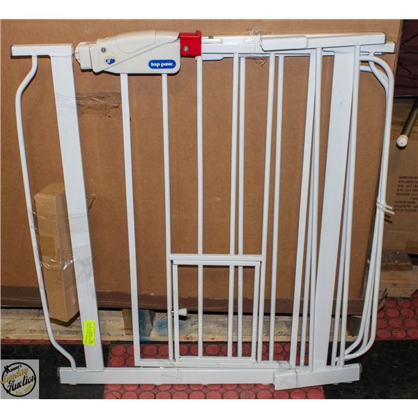 TOP PAWS EXTRA WIDE PET GATE WITH CAT DOOR