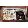 Image 1 : ESTATE LOT ORIENTAL DECOR
