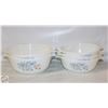 Image 1 : 5 MATCHING PYREX DISHES