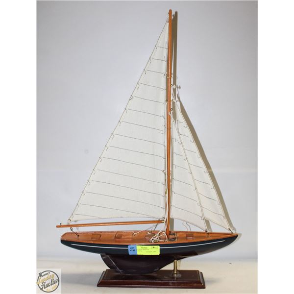 ESTATE LARGE MANTLE BOAT-ESTATE