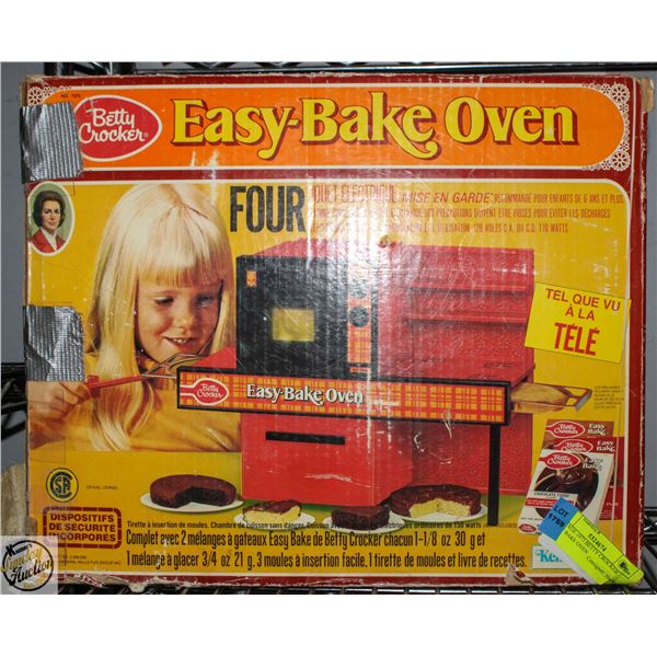 VINTAGE 1973 BETTY CROCKER EASY BAKE OVEN IN BOX