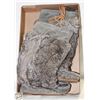 Image 1 : PAIR OF MUKLUKS APPROX SIZE 7