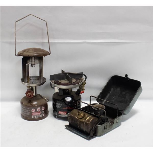 VINTAGE CAMPING LOT W/OLYMPUS PORT STOVE