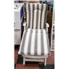 Image 1 : IPL LOUNGE LAWN CHAIR WITH CUSHION FOLDABLE
