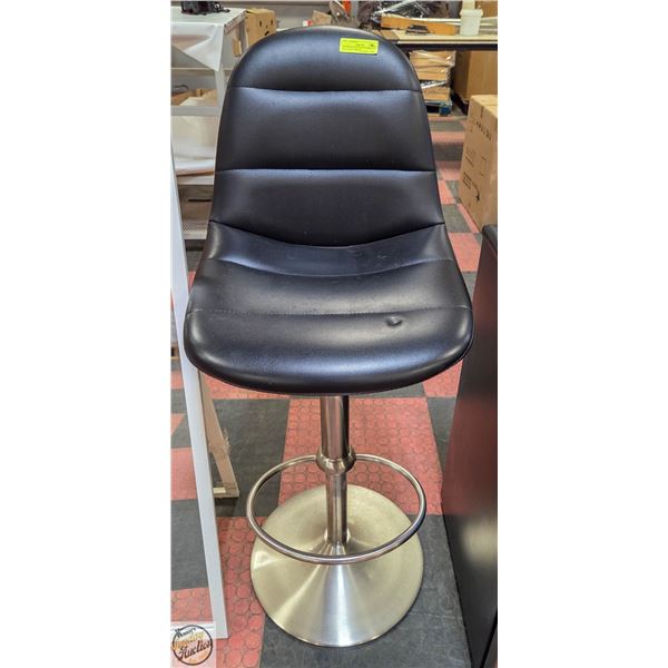INSURANCE CLAIM: LEATHERETTE BAR CHAIR *SMOKE