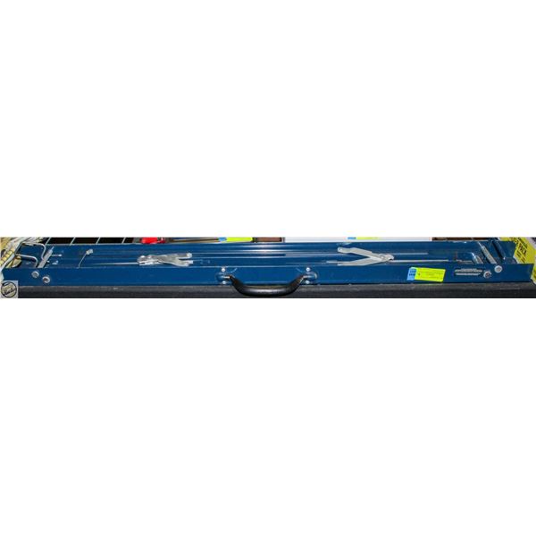MASTERCRAFT FOLDING SAWHORSE 300LB CAPACITY