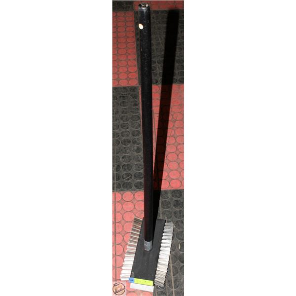 NEW COMMERCIAL/RESTAURANT BBQ GRILL BRUSH.. IT