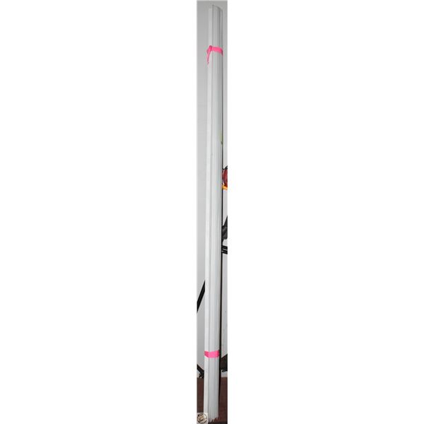 12 LENGTHS OF TRIMTEX PLASTIC CORNER BEAD