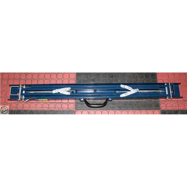 MASTERCRAFT FOLDING SAWHORSE 300LB CAPACITY