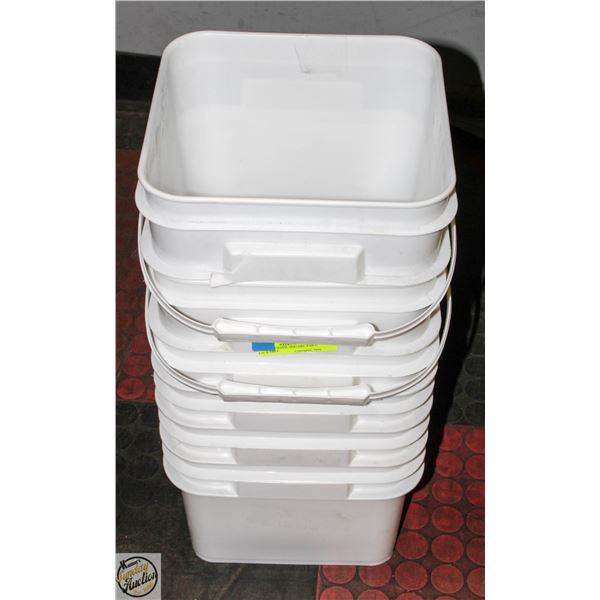 6 WHITE PLASTIC SQUARE PAILS STACKABLE