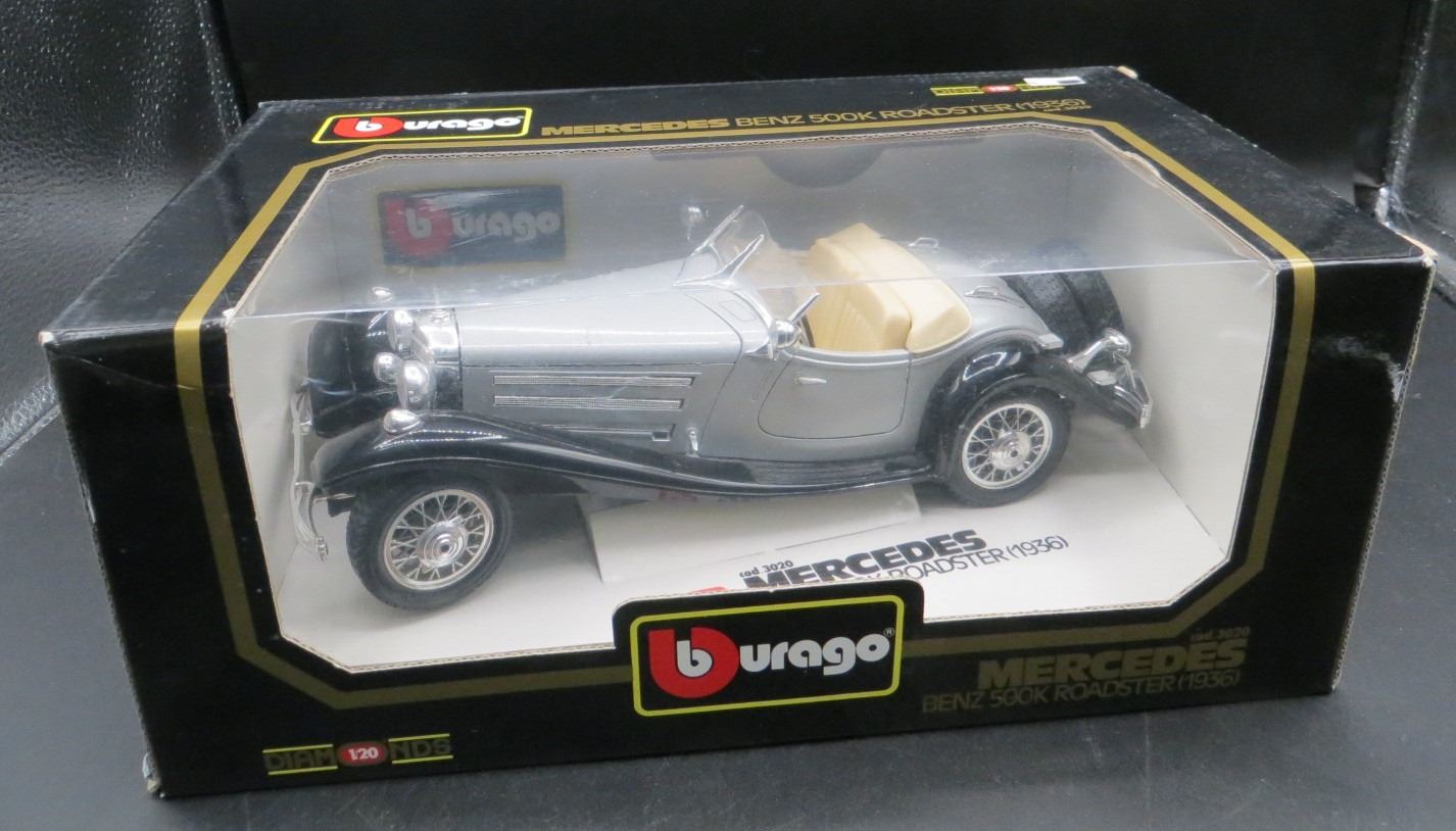 Voiture de collection BURAGO 1/18 Mercedes Benz - Collection Voiture de collection BURAGO 1/18 Mercedes Benz - Collection