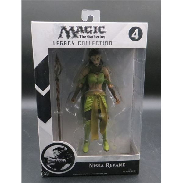 New Magic The Gathering Legacy Collection Nissa Revane Figure