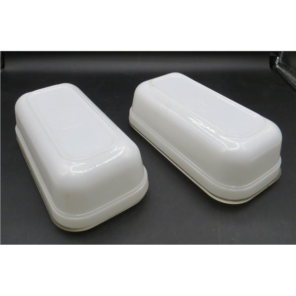 Set of 2 Oven Fire King Ware 8.5” White Milk Glass Dishes With Clear Glass Lids