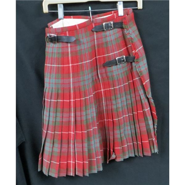 Vintage Men's Kilt Measures 22" Long