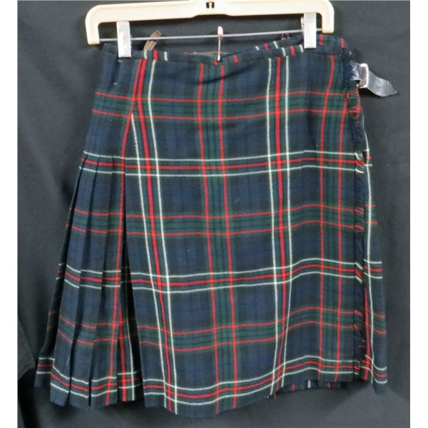 Vintage Men's Kilt Measures 21" Long