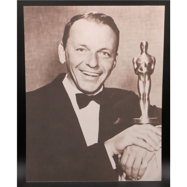 Frank Sinatra Golden Globe Black & White Photo 11x14